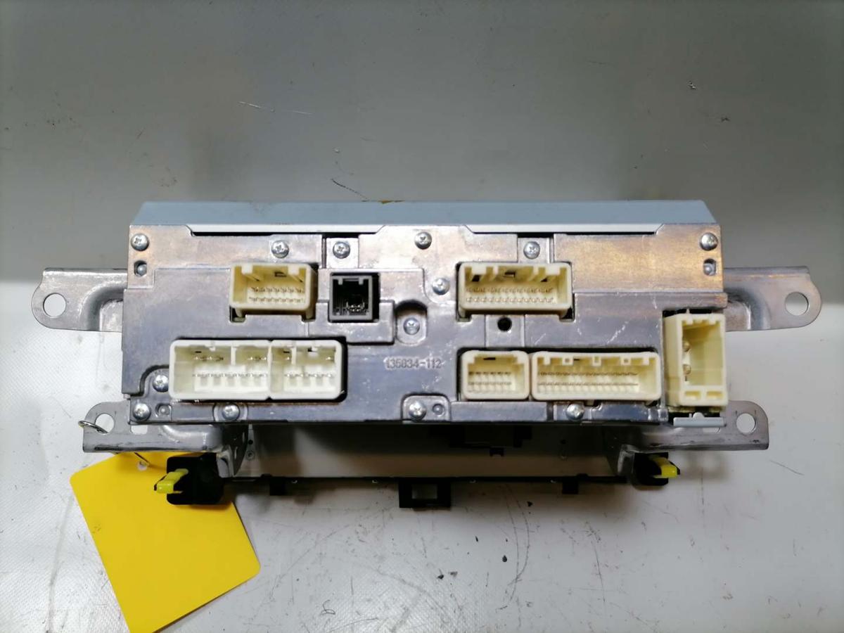 Toyota Yaris XP13 original Navigationssystem Radio 861400D010 BJ14
